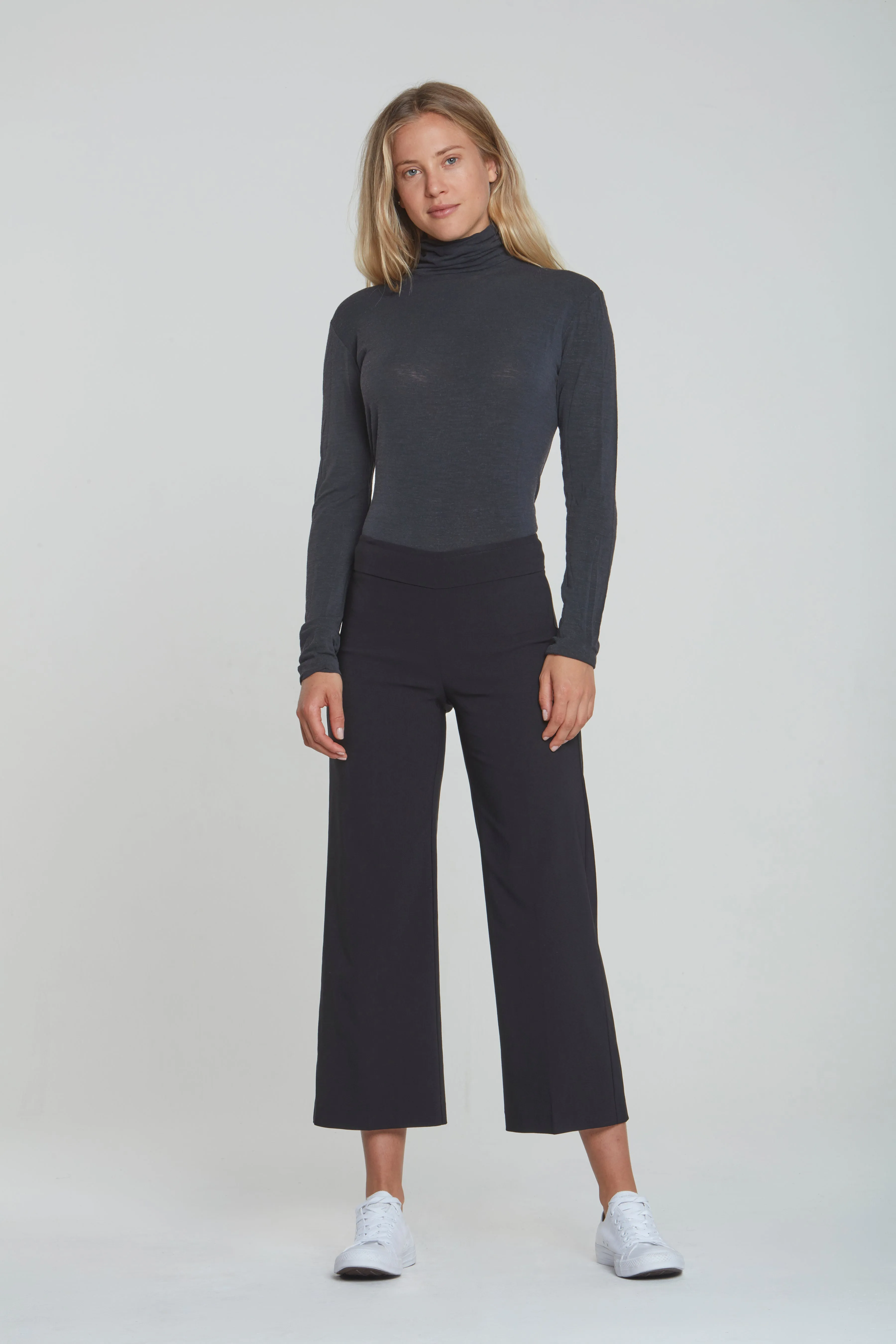 ALEX Signature Black