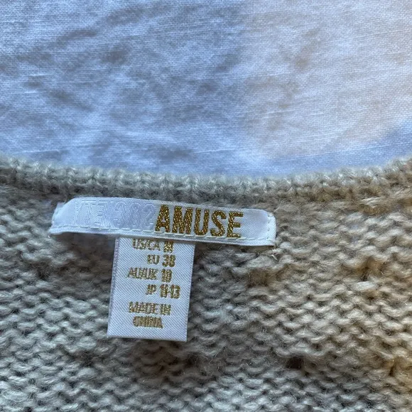 Amuse Society Jadyn stylish, fringe, light grey color sweater/cardigan. Size M.