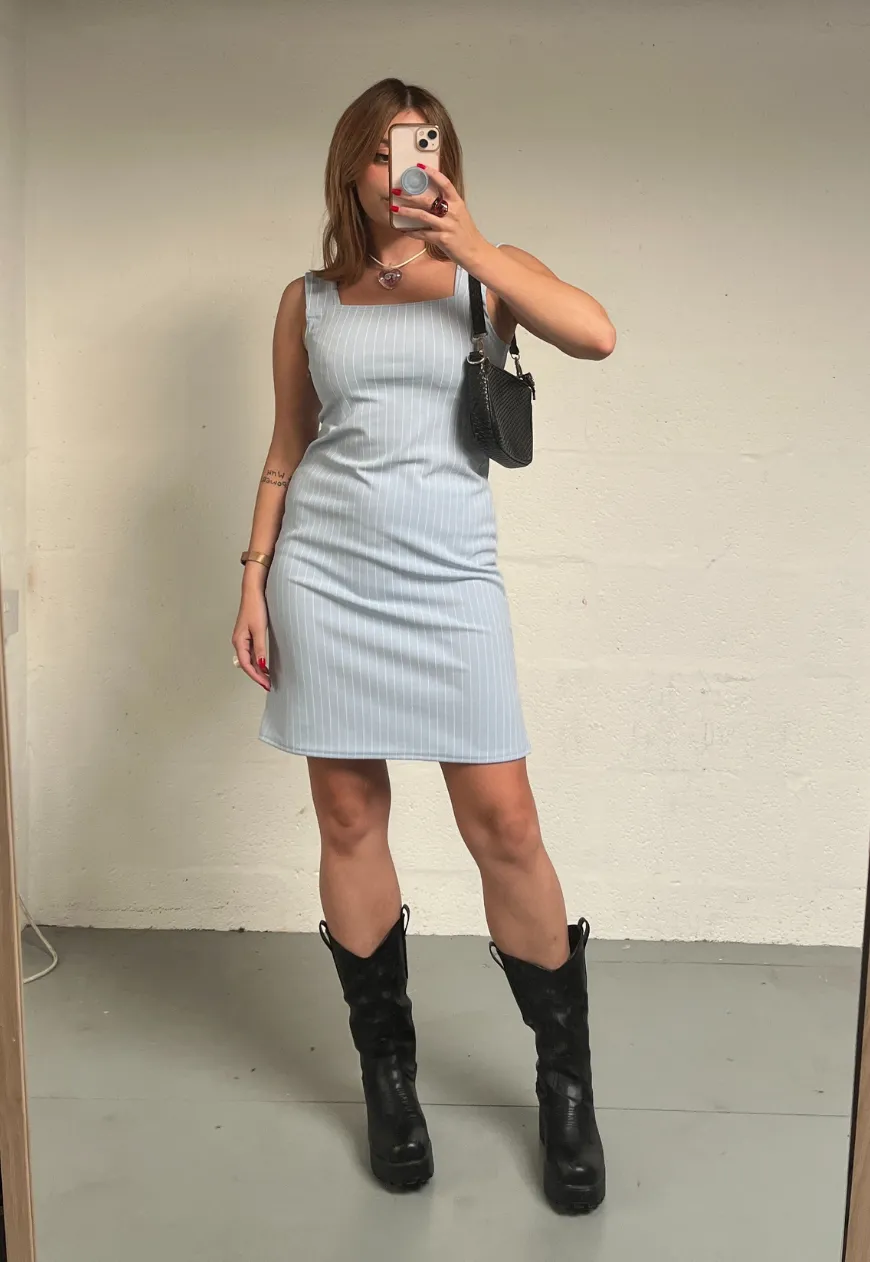 BLUE PINSTRIPE SPLIT SHORT DRESS