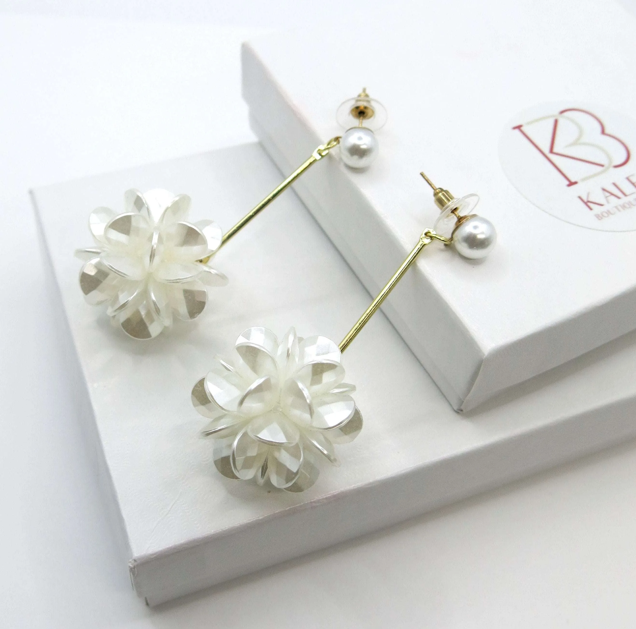 Bridal Abalone Pearl Flower Hoop Earrings, Wedding Bridesmaid Latch Omega Back Hooped Earrings, Bride Fashion Hooped Floral Studs