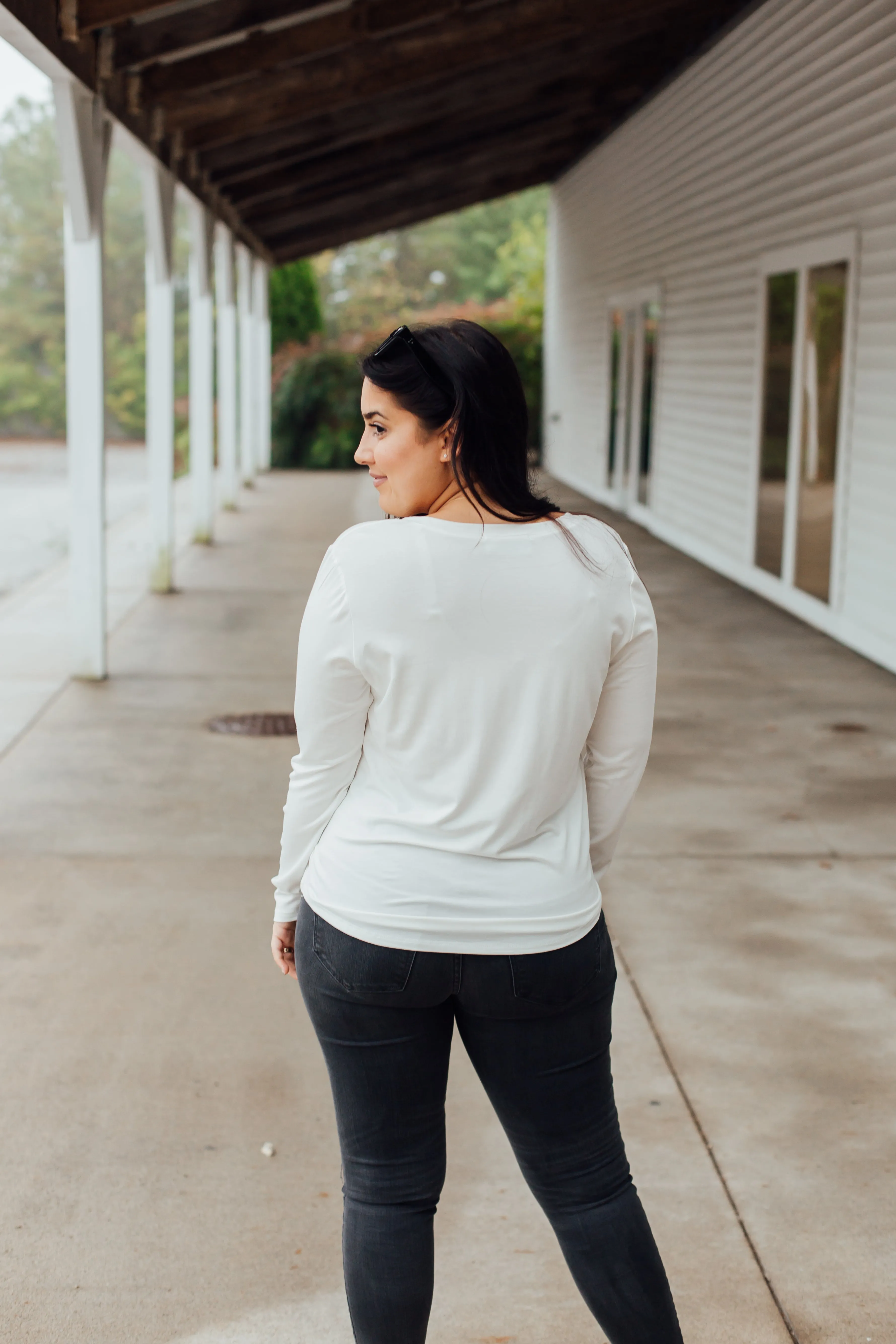 charlie tee long sleeve in white