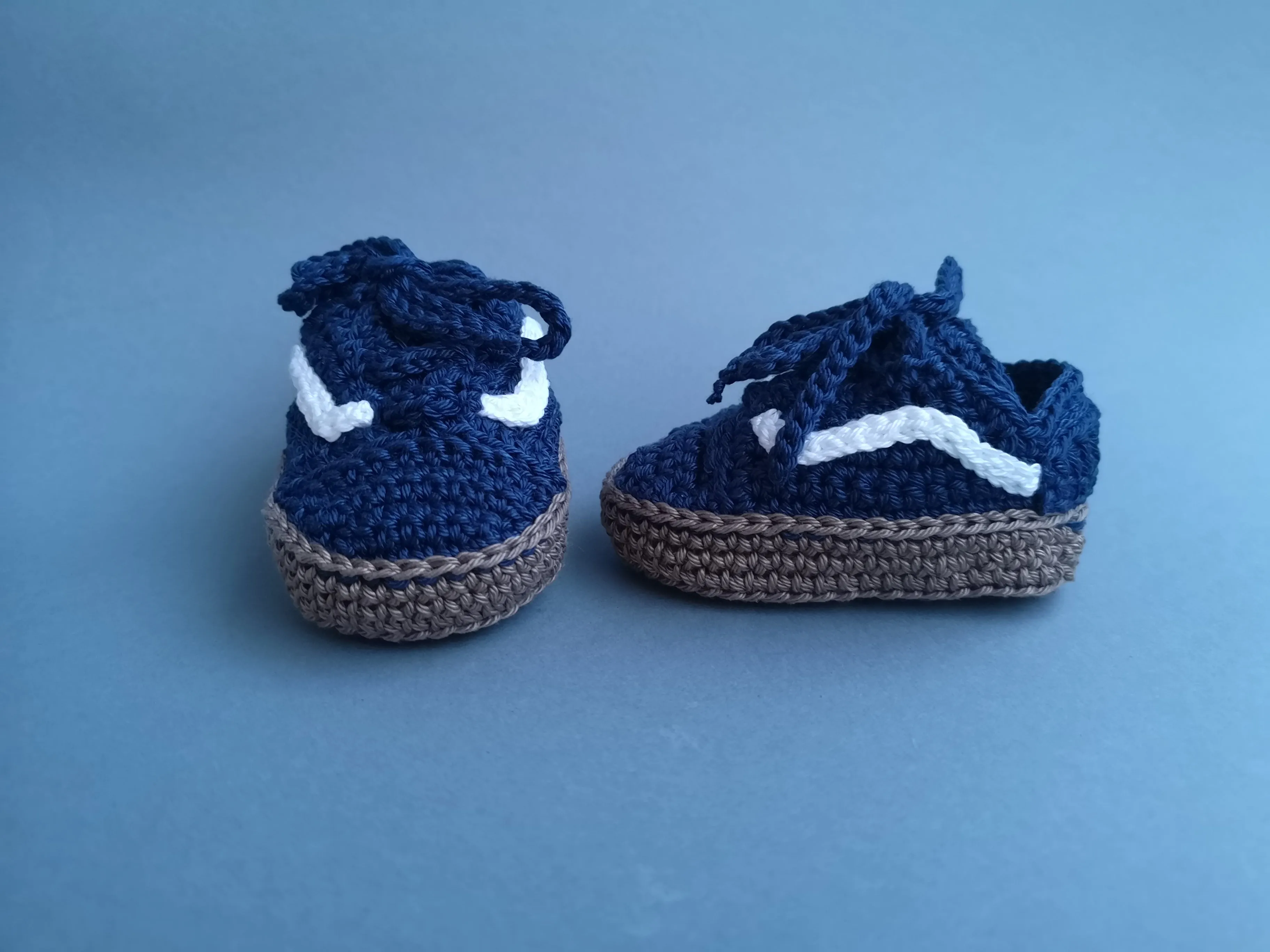 Crochet baby sneakers, Ozana booties, navy blue/brown colors