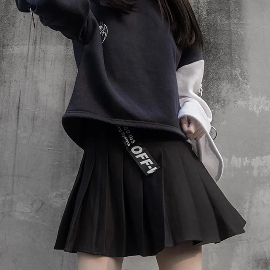 Devil Angel Love Heart Print Color-Block Hoodie Pleated Skirt J40336