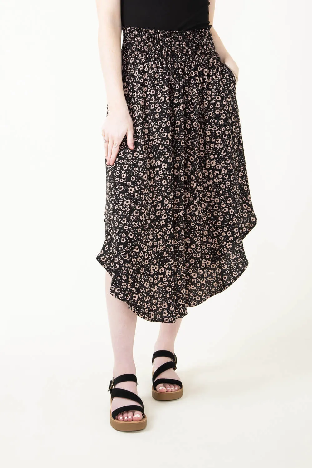 Ditsy Floral Hi-Low Midi Skirt for Women in Black | NS16762J6-BLACK