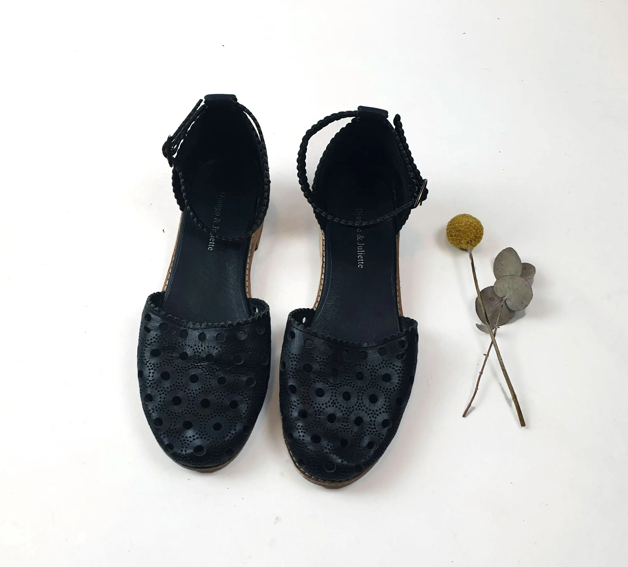 Django & Juliette black perforated leather shoes with ankle strap size 38
