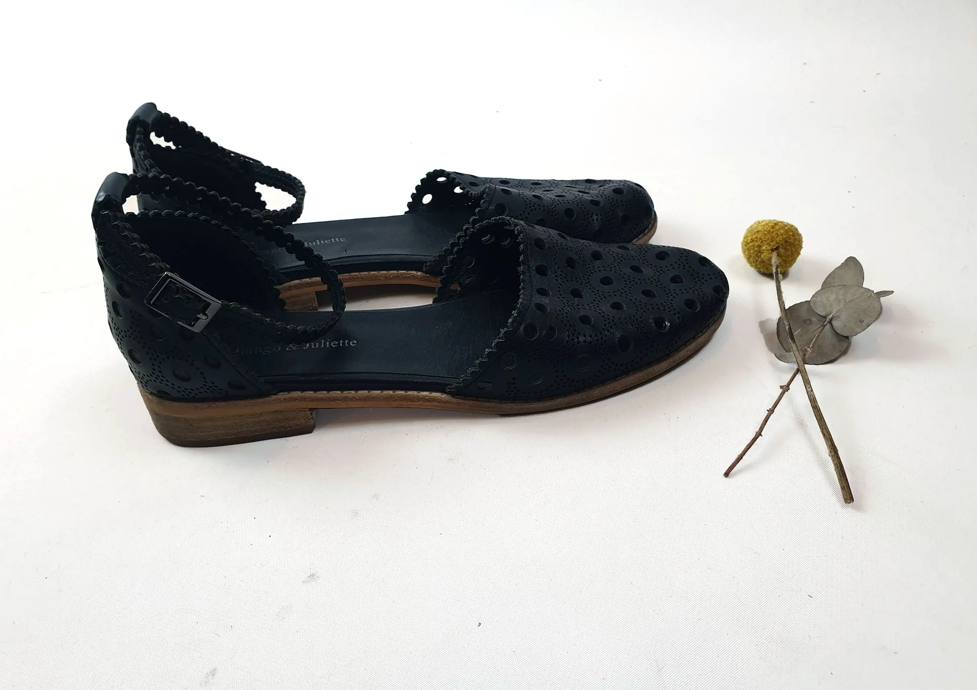 Django & Juliette black perforated leather shoes with ankle strap size 38