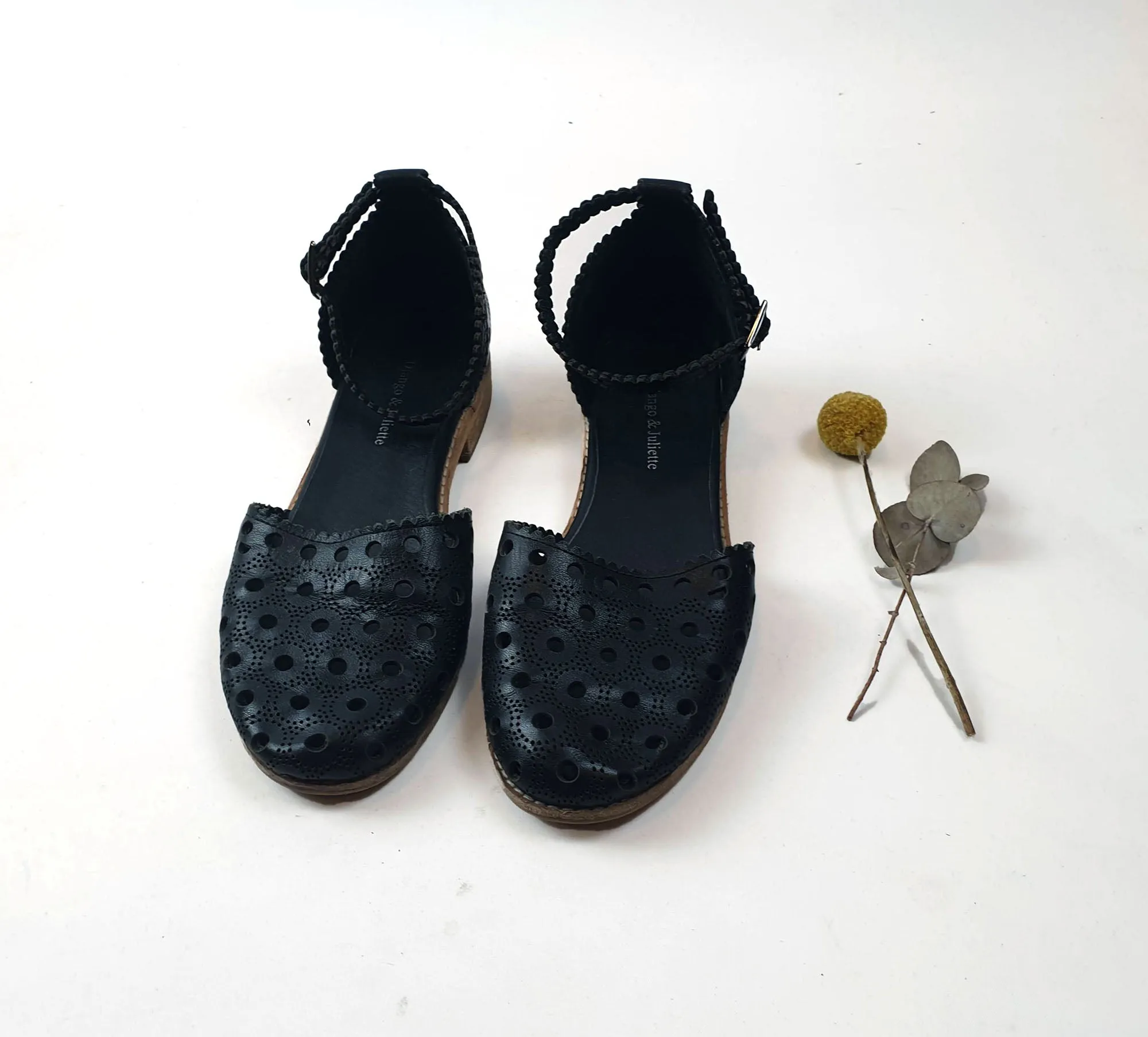 Django & Juliette black perforated leather shoes with ankle strap size 38