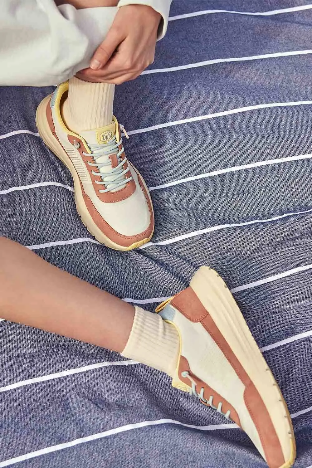 HEYDUDE Women’s Sirocco Alta Color Block Shoes in Tan | 41958-202