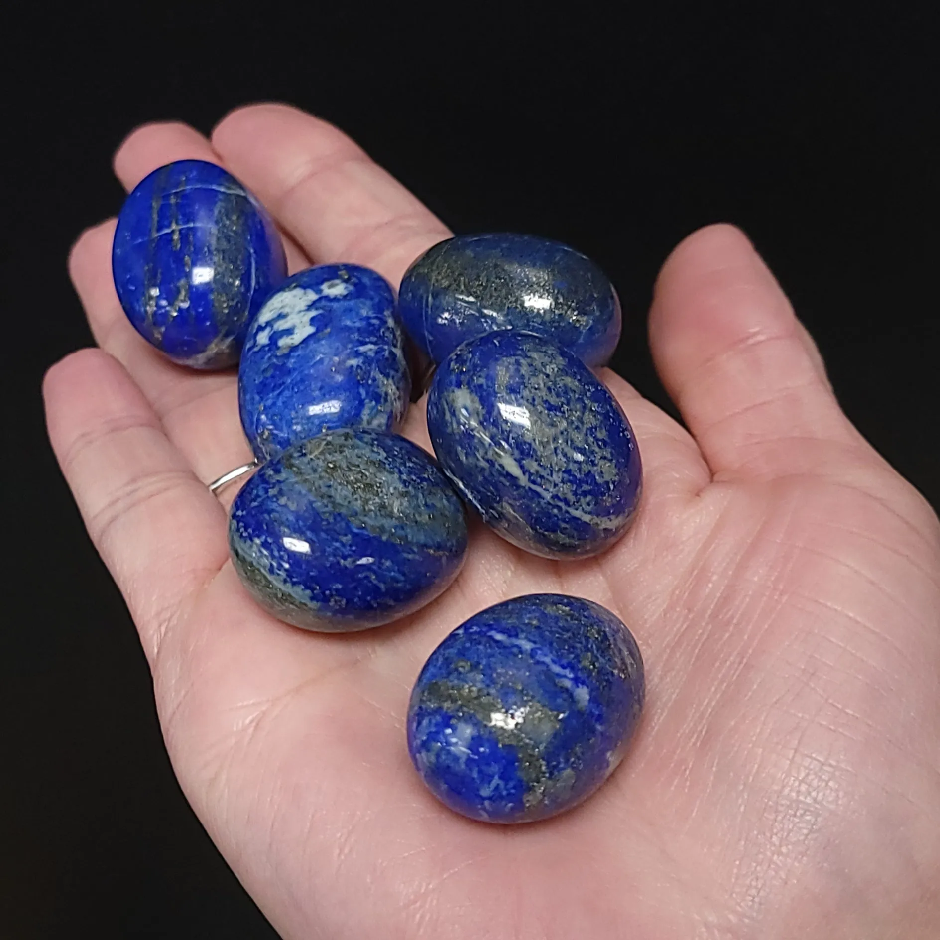Lapis Lazuli Tumbled Stone HQ