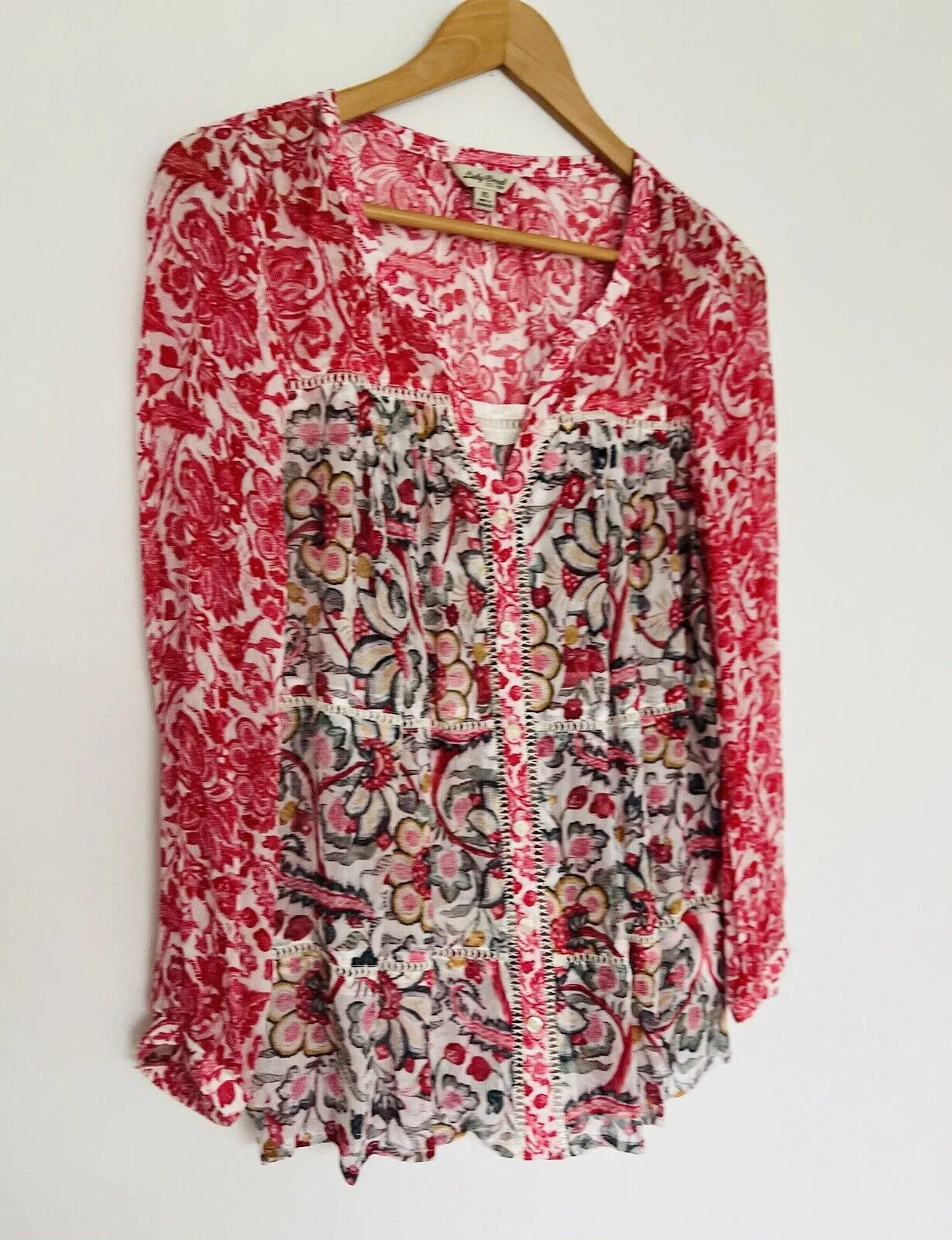 LUCKY BRAND Floral Sheer Blouse Sz XS Long Sleeve Botton Down V-Neck Boho