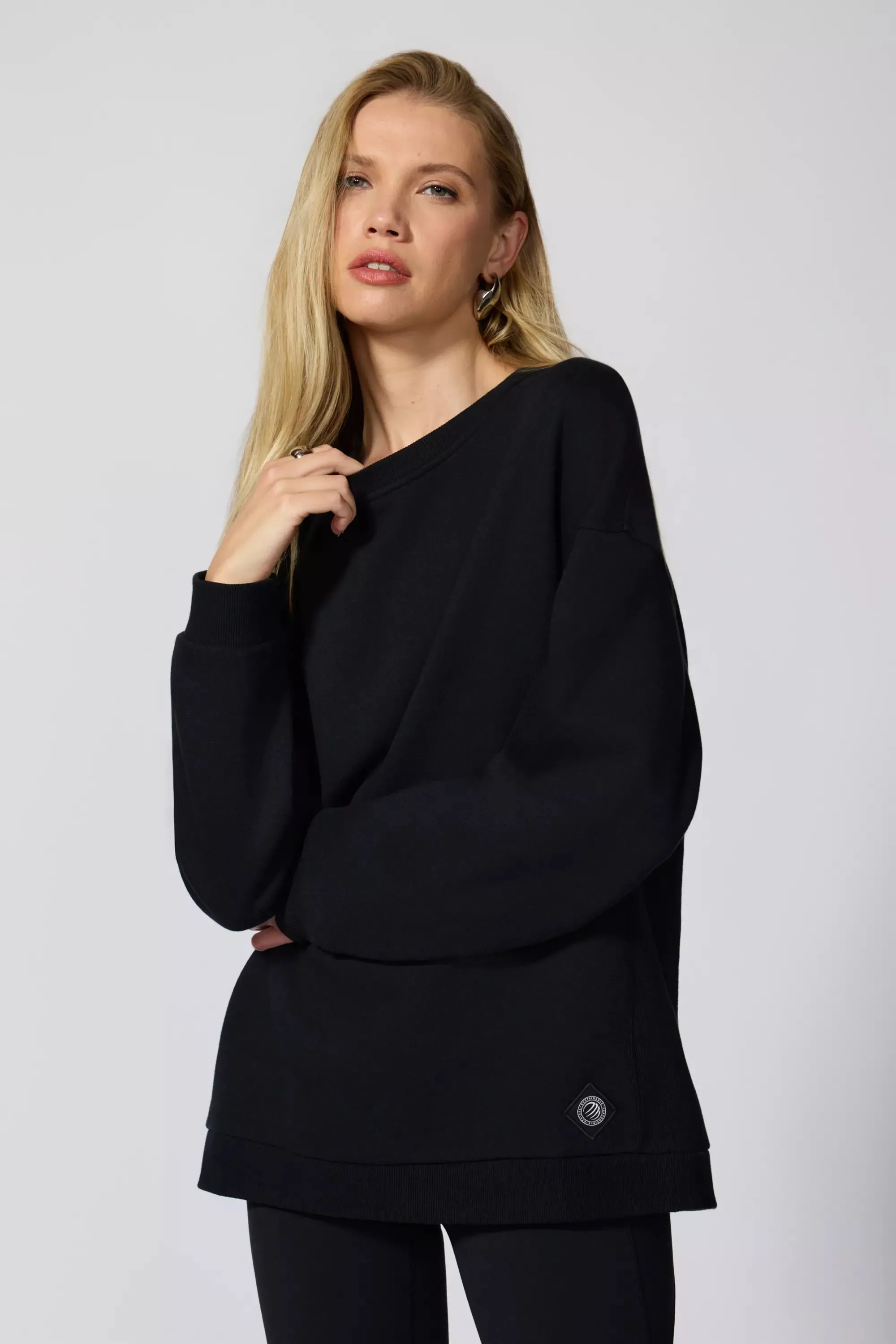 Luxefleece Relaxed Sweatshirt - Black