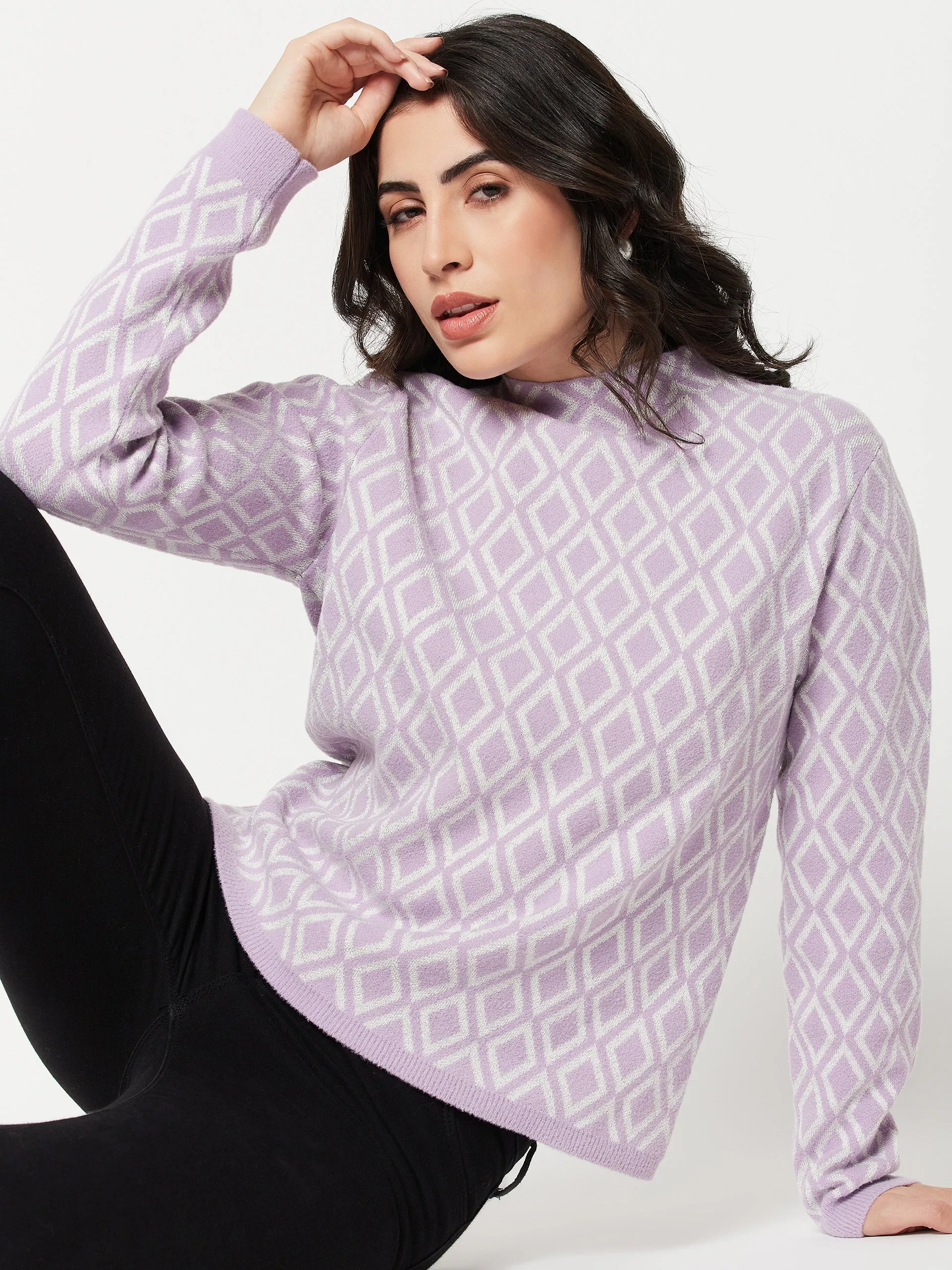 Madame Lilac Sweater With Ribbed Sleeves