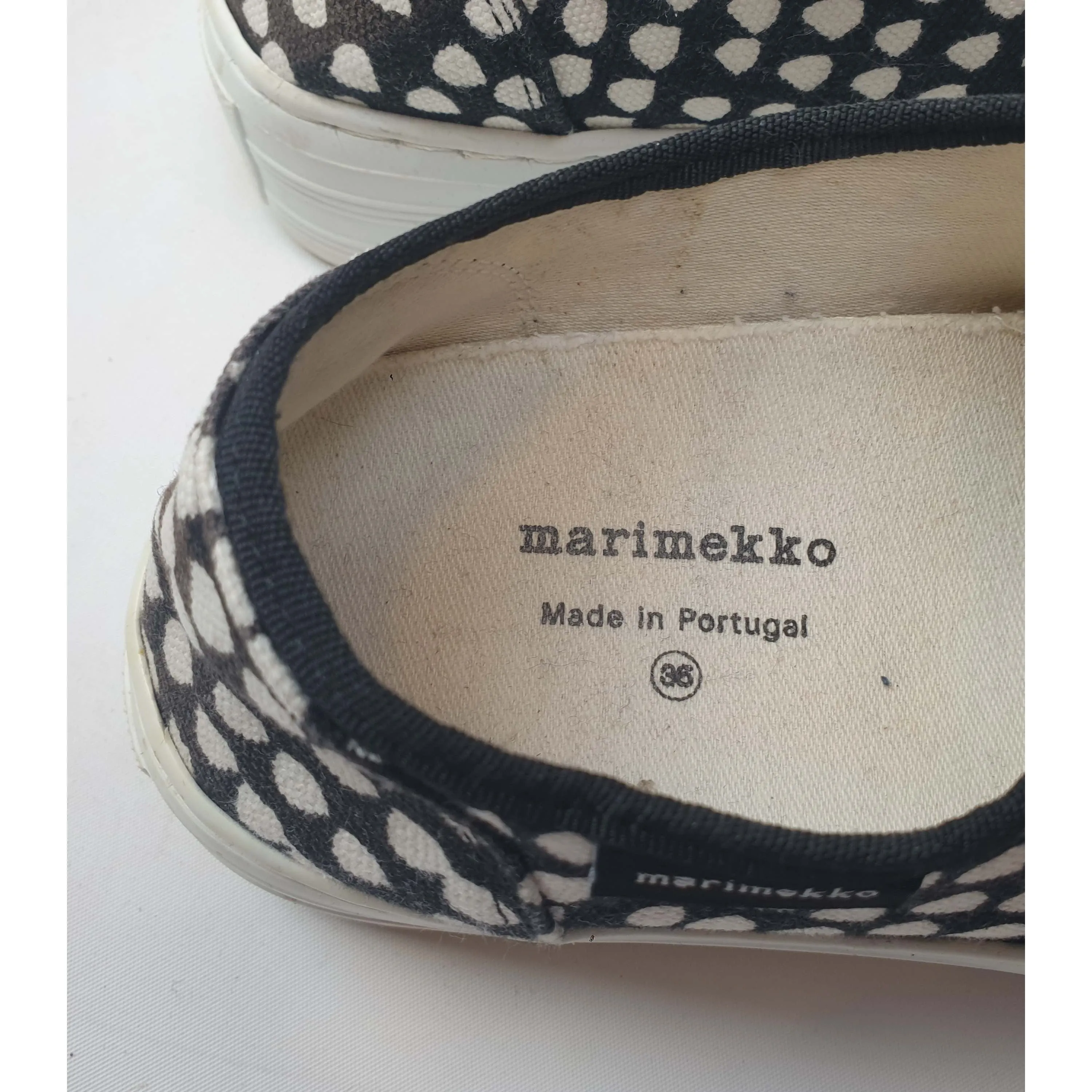 Marimekko low platform black and white print slip on shoes size 36