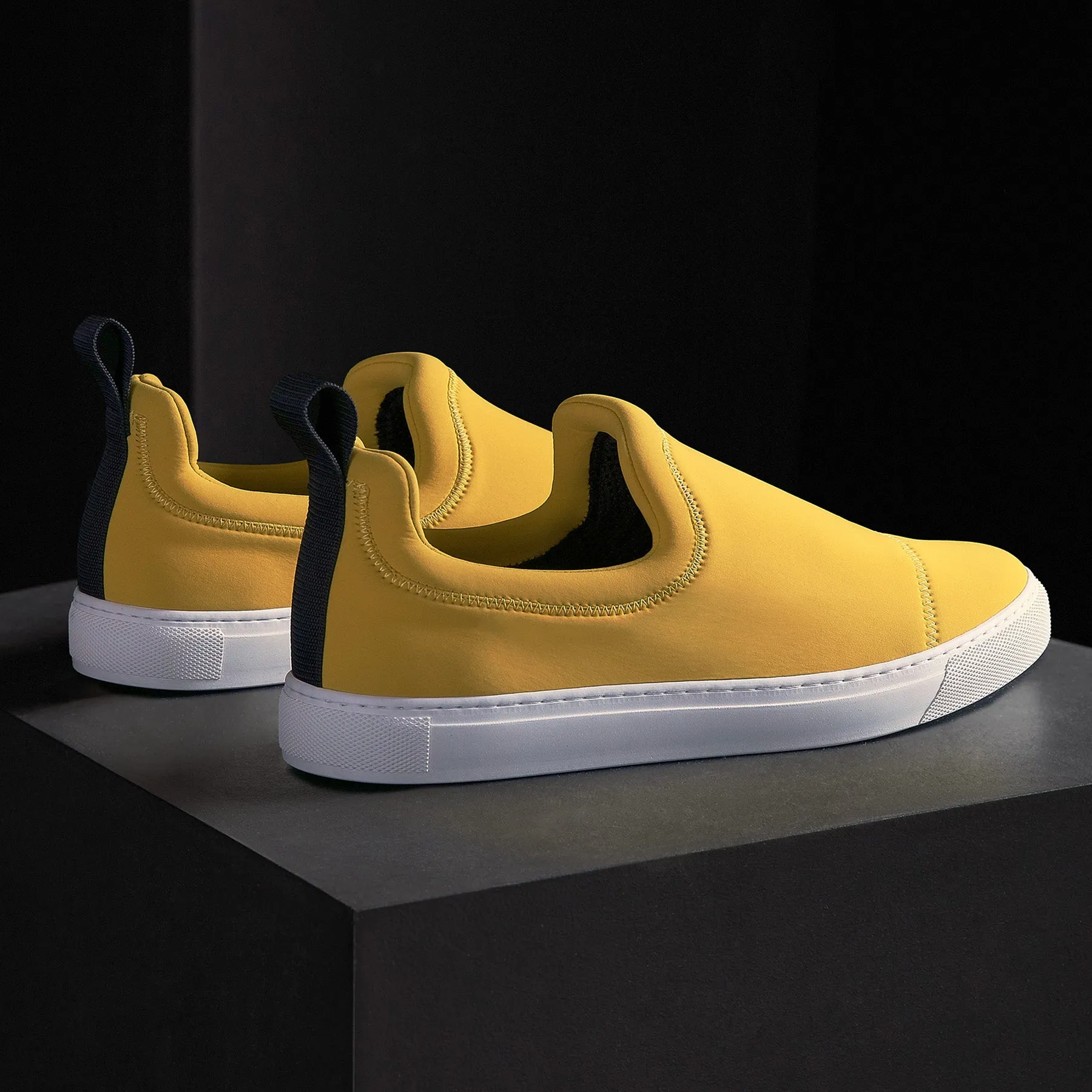 Men's Zuma Scuba Slip On - Crocus Yellow