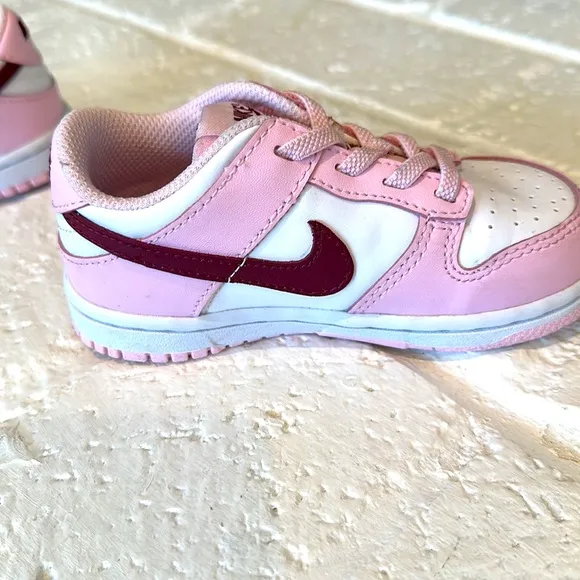 Nike Dunks Valentine’s Edition Toddler