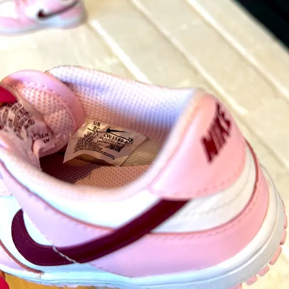 Nike Dunks Valentine’s Edition Toddler