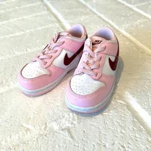Nike Dunks Valentine’s Edition Toddler