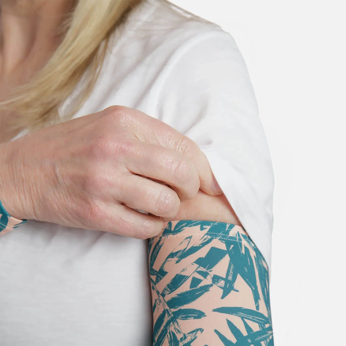 Pacific Palm Arm Sleeves - Adult