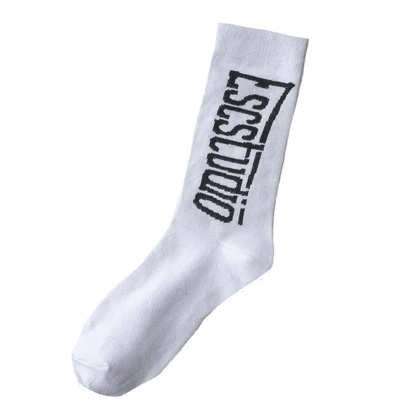 "STUDIO" Chaussettes Noires Rouge Montantes Streetwear - URB1™