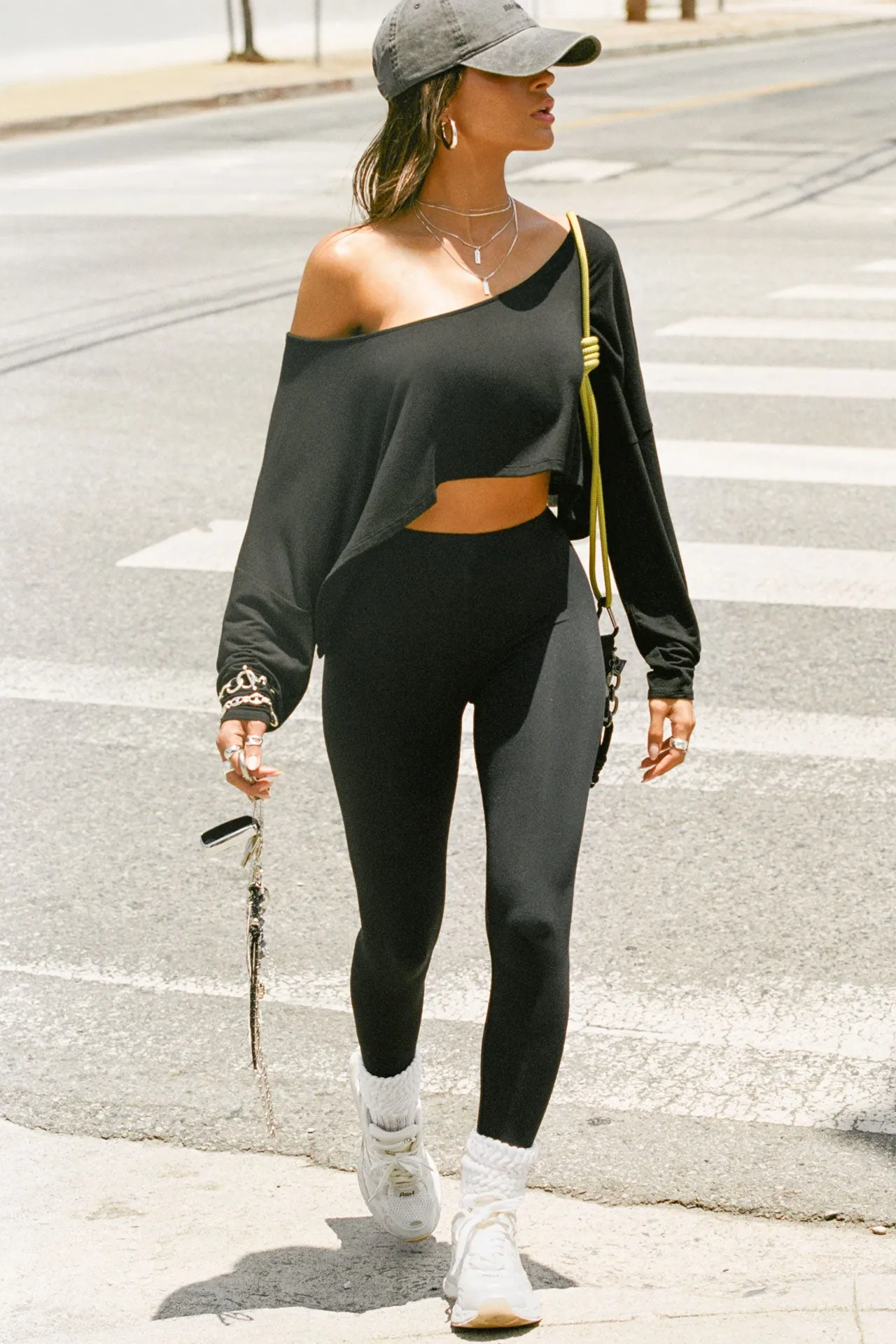 Relaxed Crop Long Sleeve