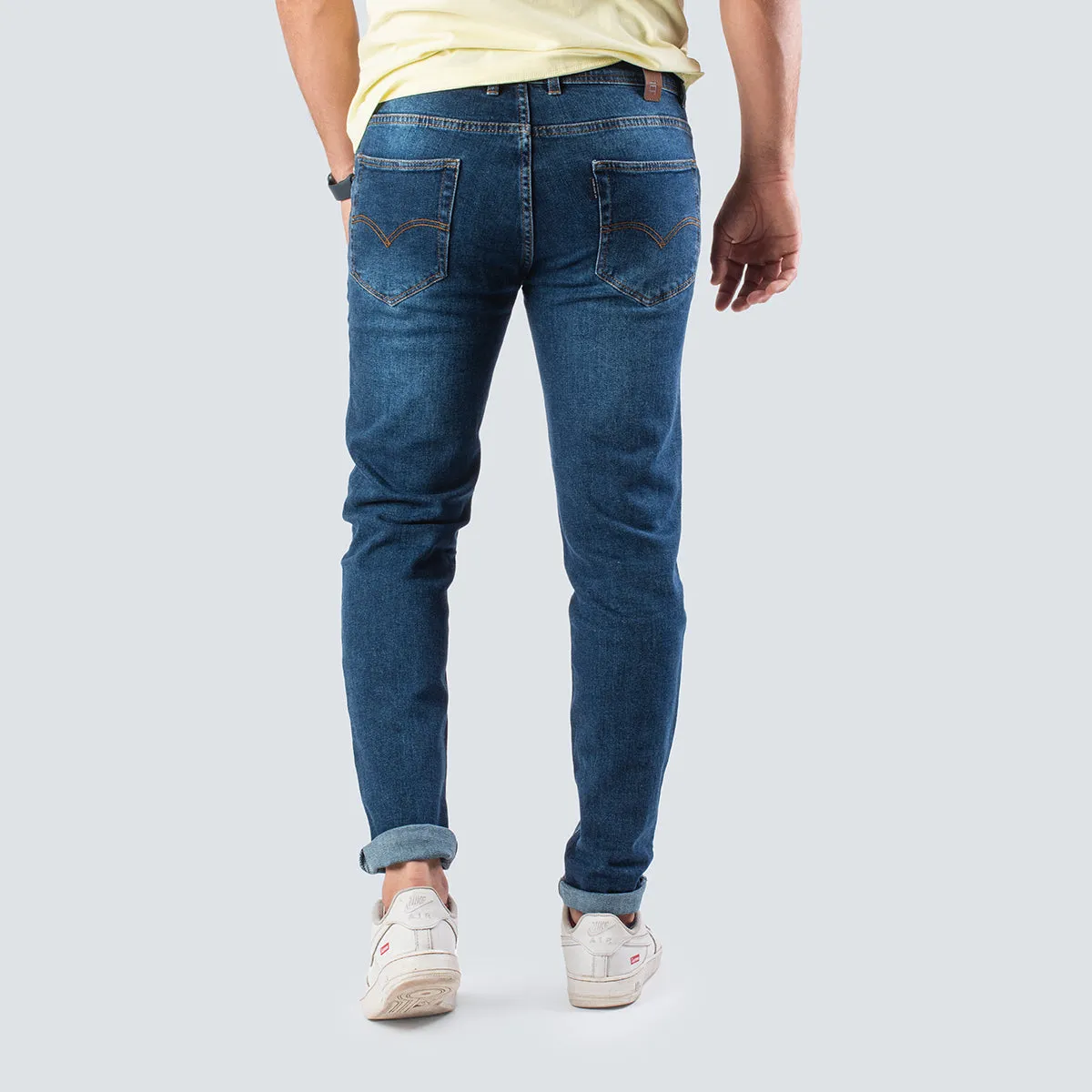 Relaxed Jeans . Dark Blue