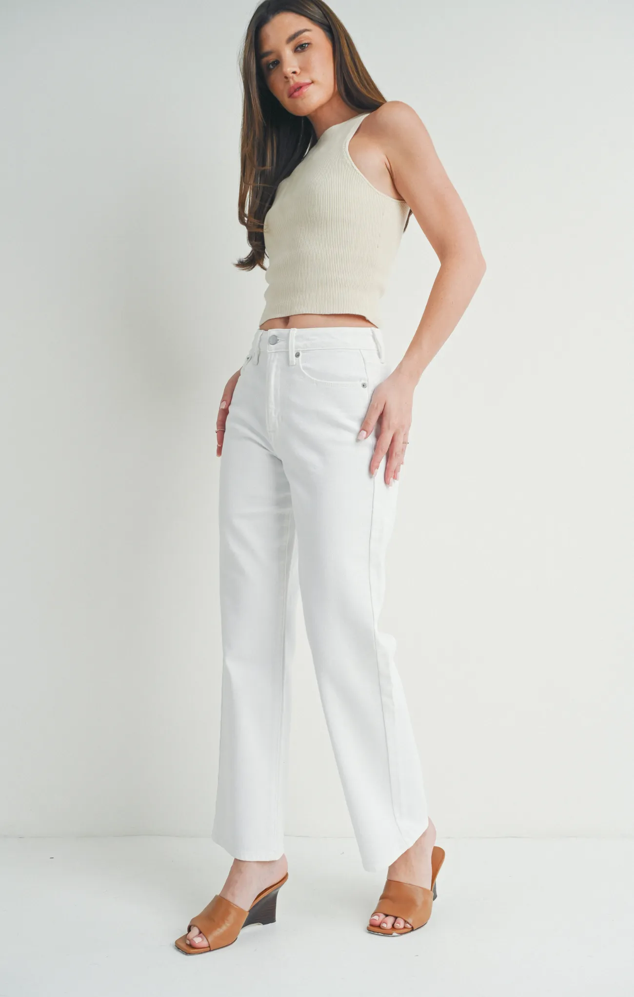 Relaxed Straight