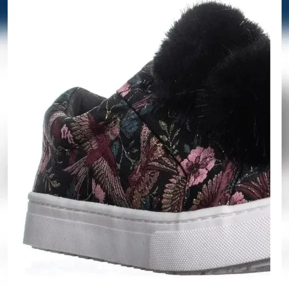 Sam Edelman Women's Embroidered Leya Fashion Sneakers PomPom Sz 9M