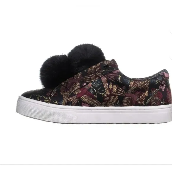 Sam Edelman Women's Embroidered Leya Fashion Sneakers PomPom Sz 9M