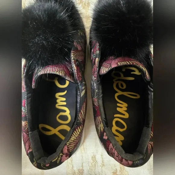 Sam Edelman Women's Embroidered Leya Fashion Sneakers PomPom Sz 9M