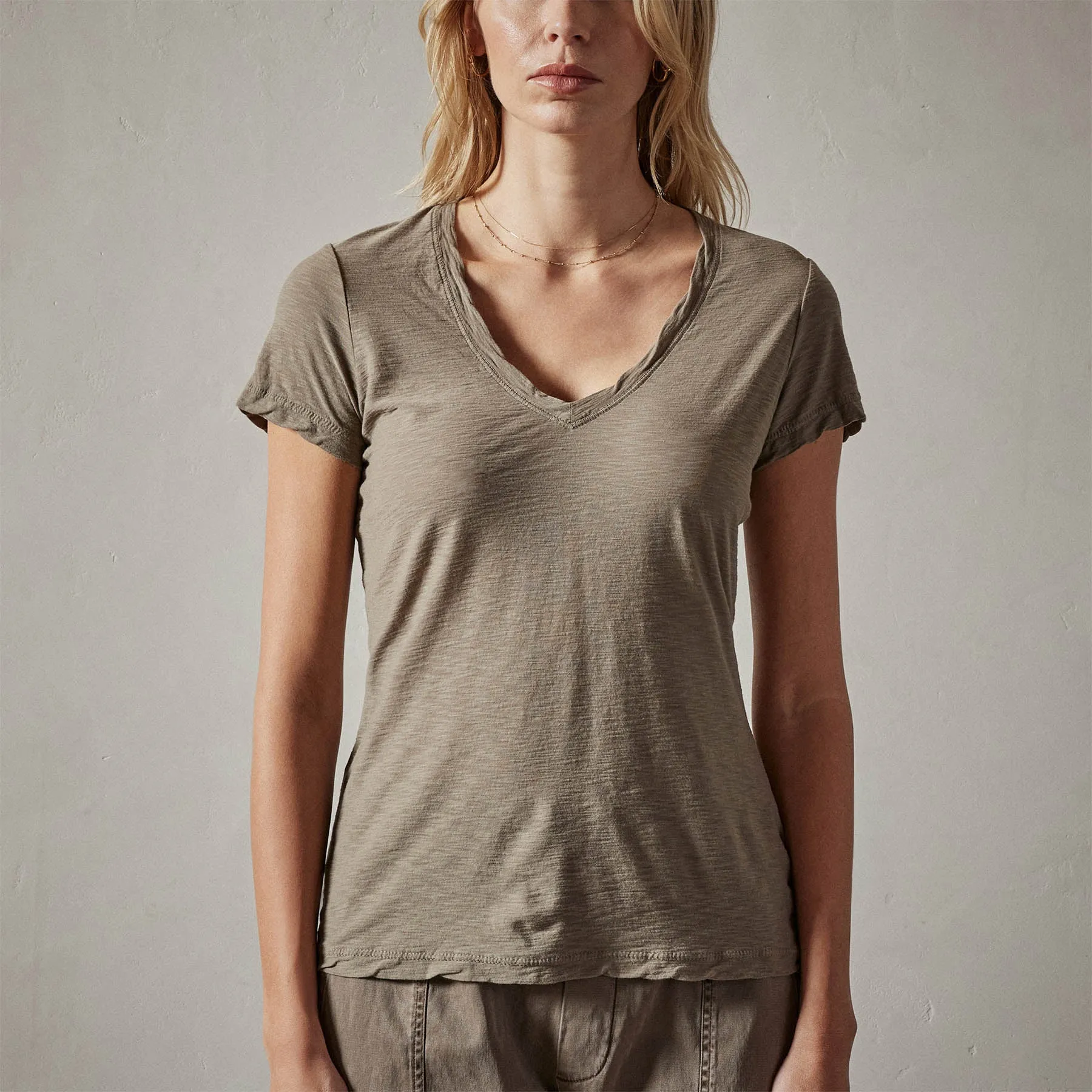Sheer Slub Casual V Neck - Ammo