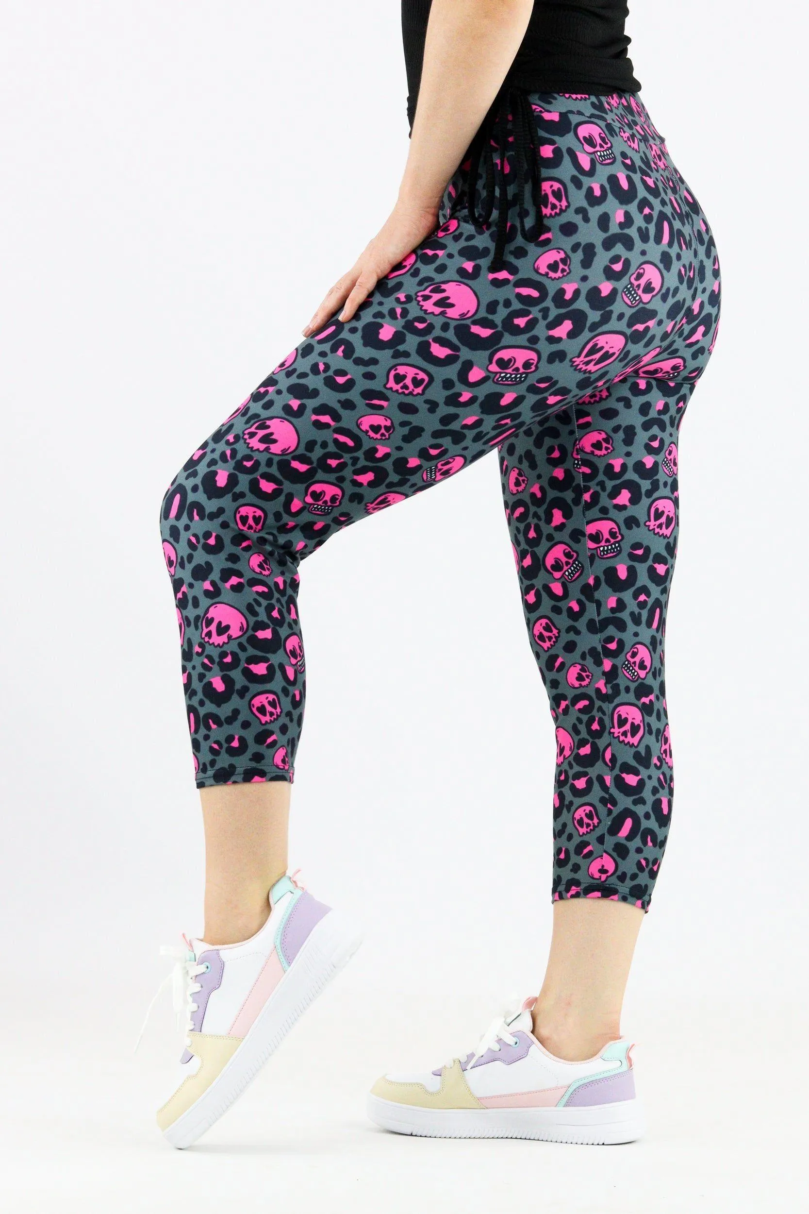 Skull Leopard - Casual Capri Leggings