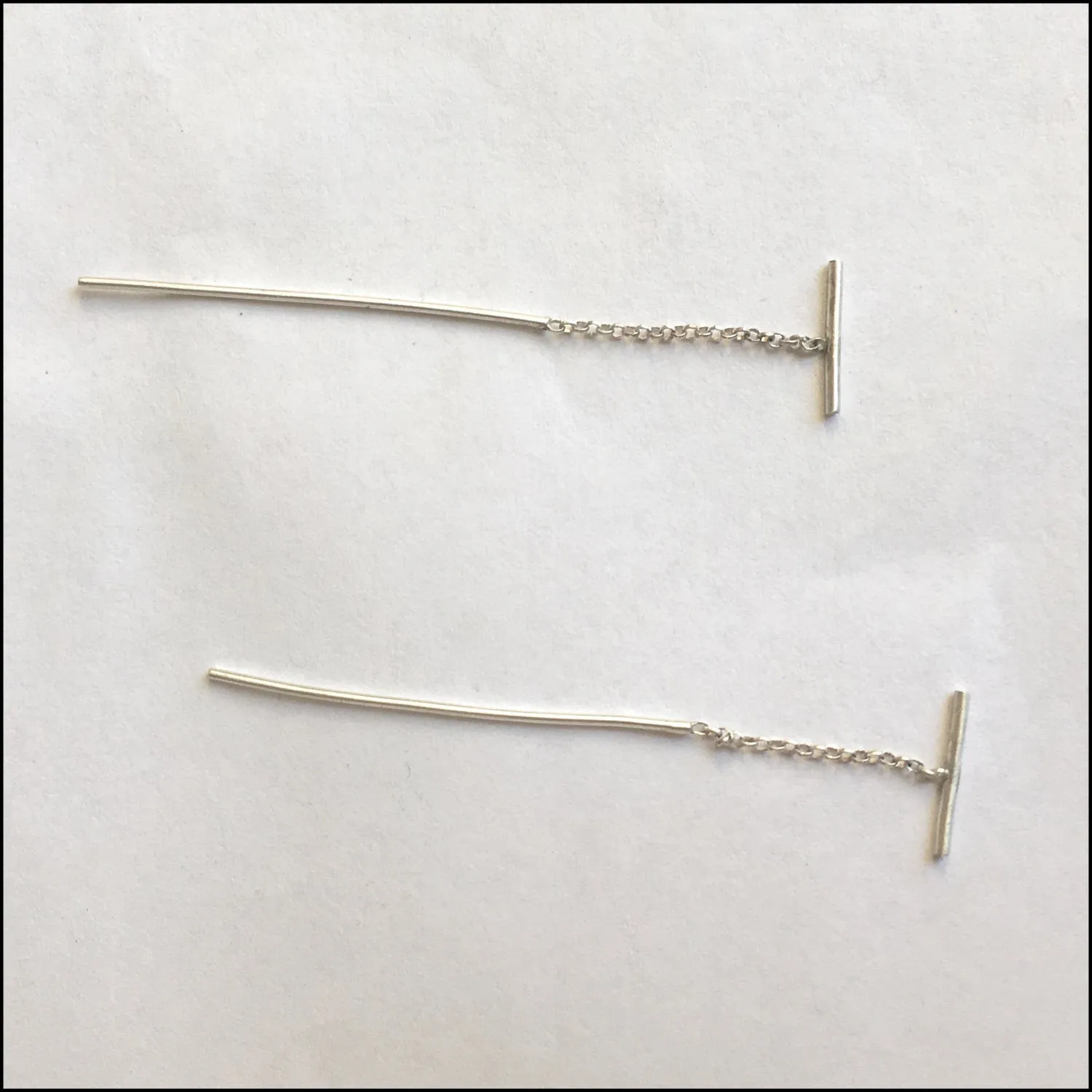 Stylish Modern Hand-Made Round Bar Short Threader Earrings - 0267
