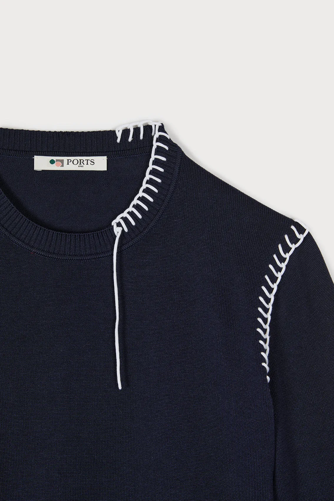 Stylish Navy & White Contrast Top Stitch Knitwear