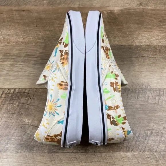 VANS Classic Slip On Get Outdoors Marshmallow Canvas Shoes Womens 8.5 NEW