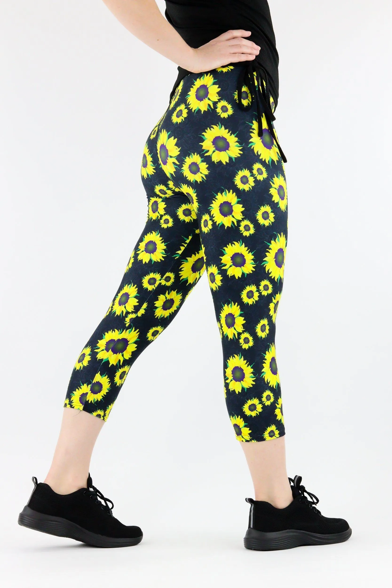 Watercolour Sunflower - Casual Capri Leggings