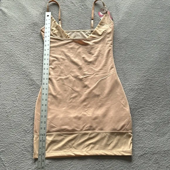 Yummie Tummie | Womens Nude Bustless Body Shaper Slip Dress - Size M
